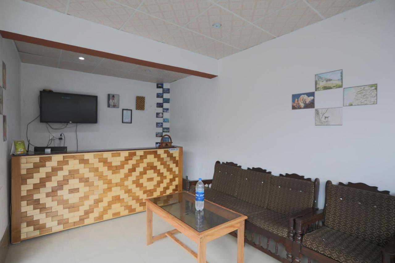 Hunza City Hotel Karimabad  Esterno foto